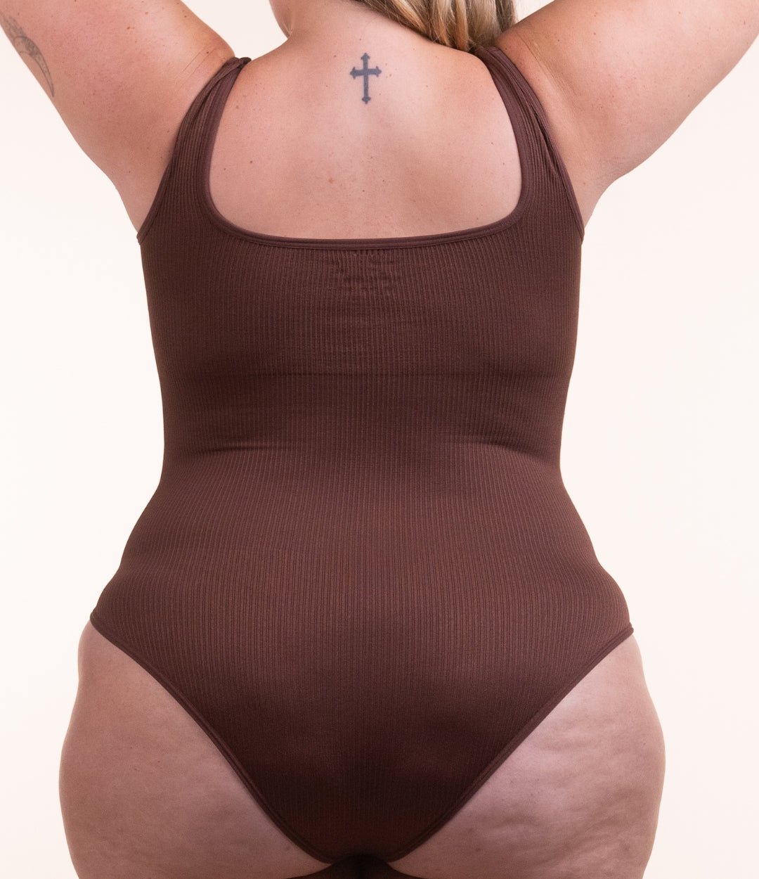 2 Bodys Shaper Canelado – Compre 1 Leve 2 | Conforto e Modelagem Perfeita